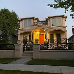 Milano Luxury Suites Guest house